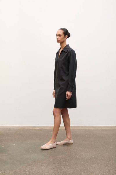 Bilde av Julie Josephine Short shirt dress, black